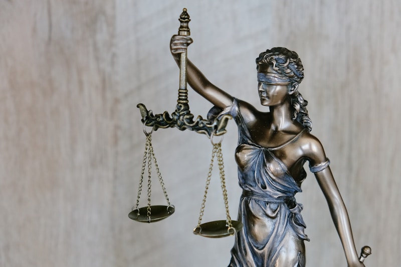 Legal consultation documents and gavel representing burn injury litigation process